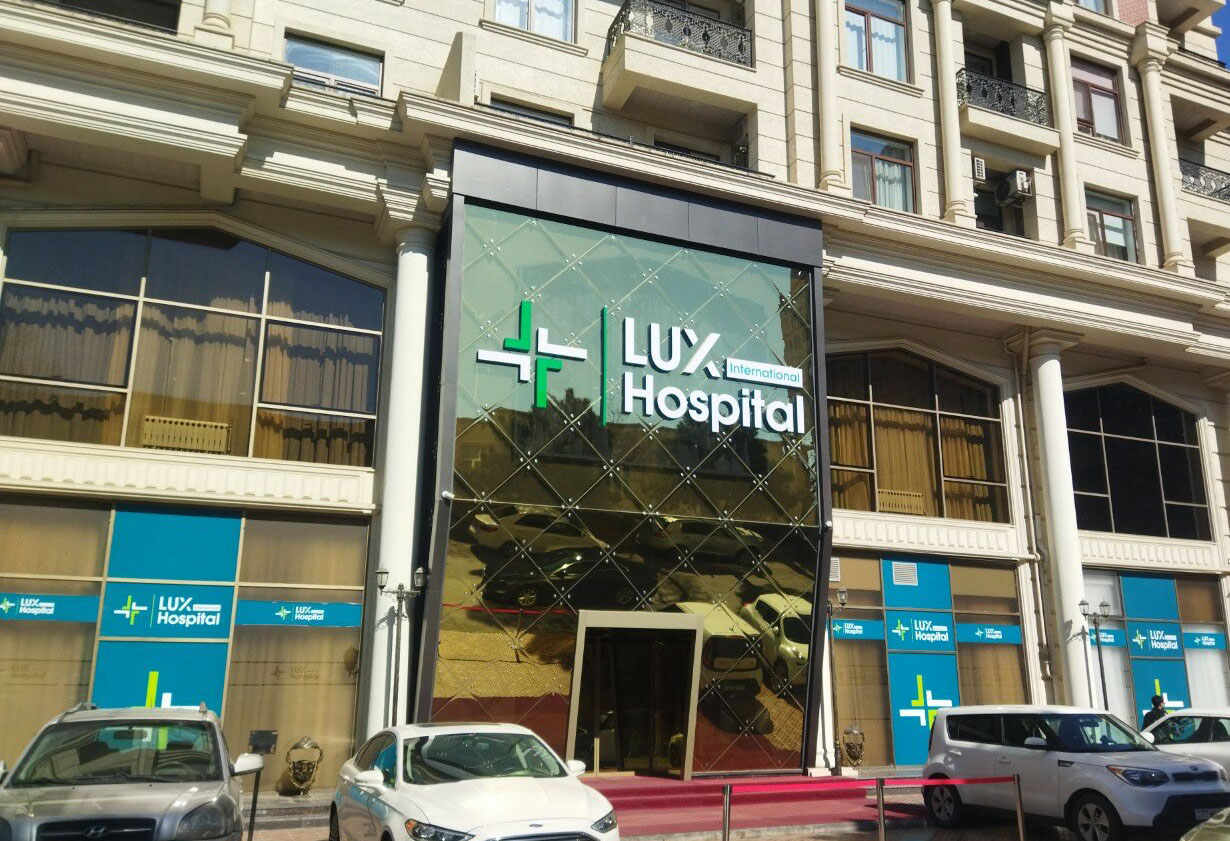 Millət vəkili İlham Məmmədov müasir standartlara cavab verən Lux International Hospitalını ziyarət etdi – VİDEO