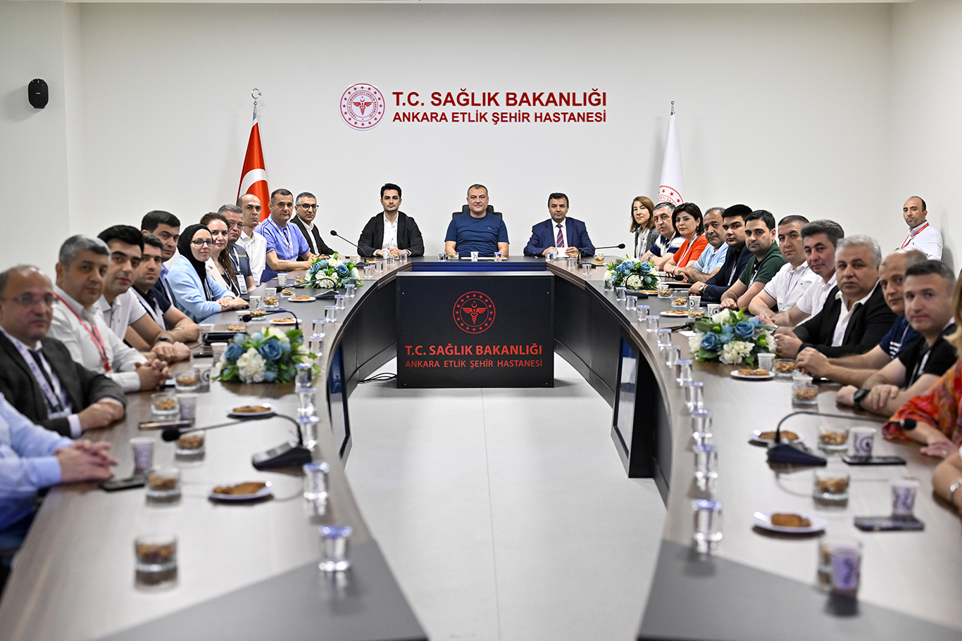 Ankarada dövlət tibb müəssisələrinin rəhbər heyəti üçün keçirilən təlim başa çatıb