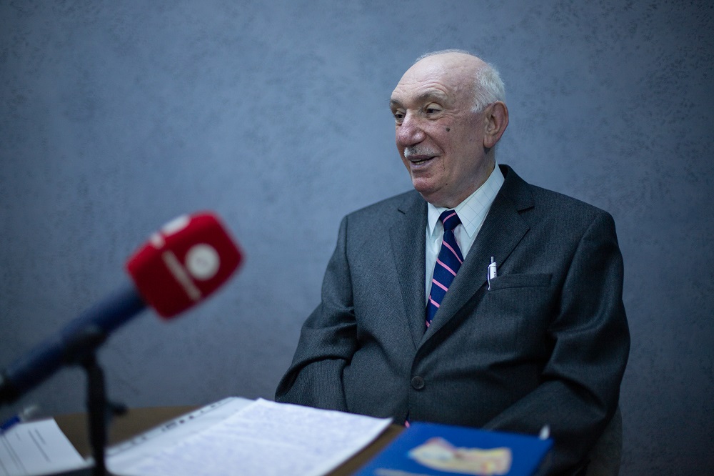 Sərhədləri aşan ixtira: SSRİ-yə səs salmış azərbaycanlı həkimlə MÜSAHİBƏ