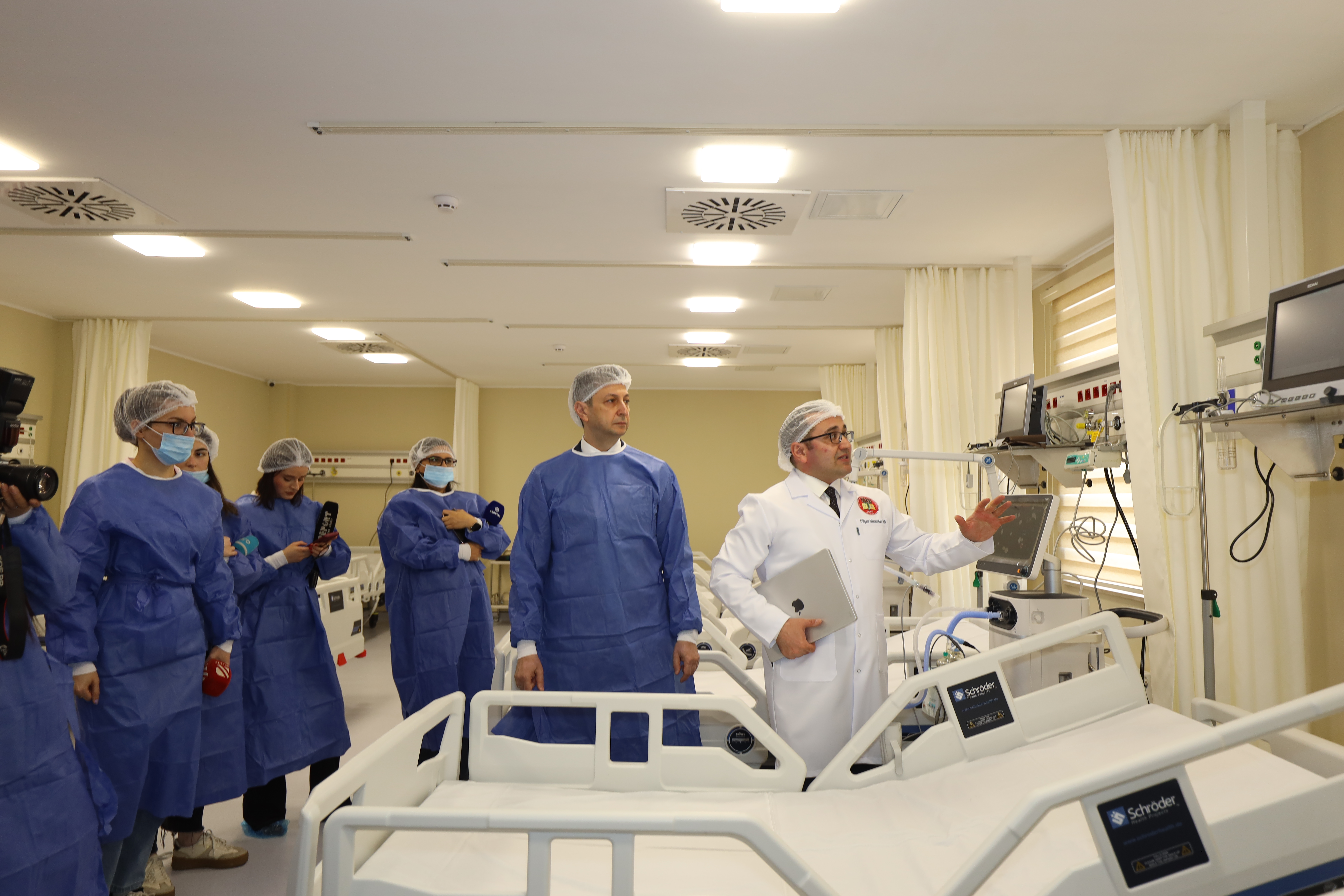 Azərbaycanda yeni Plastik və Rekonstruktiv Cərrahiyyə Klinikası